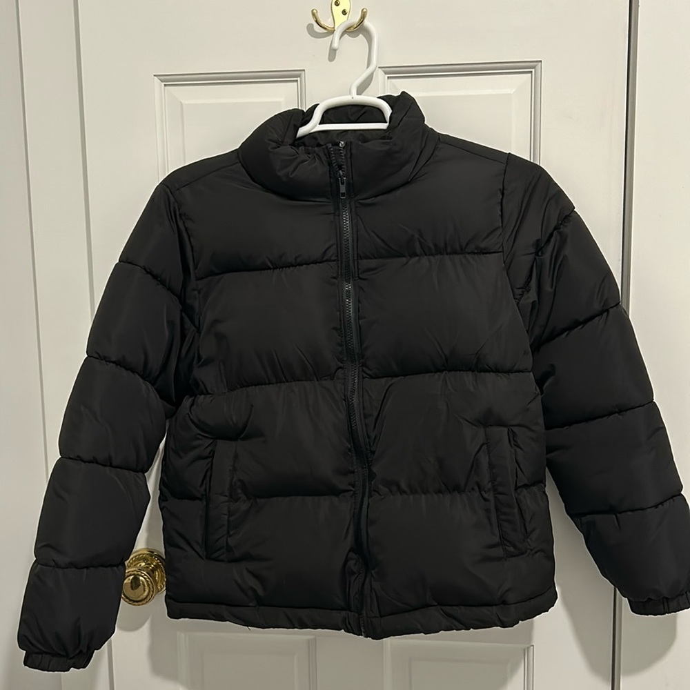 Black puffer jacket size M like new